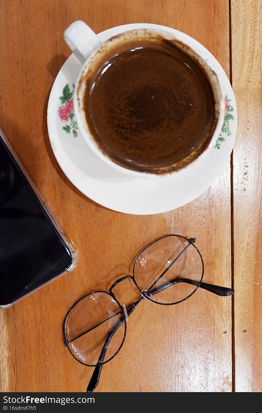 Coffee Pictures With Glasses And Smartphone