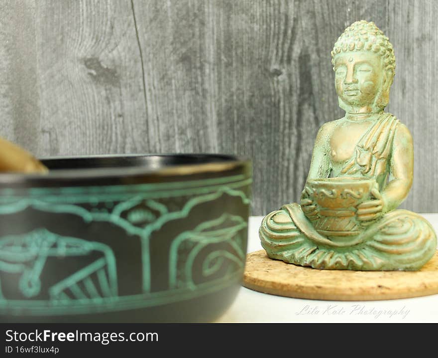 BUDDHA, Tibetian singing bowl, meditation