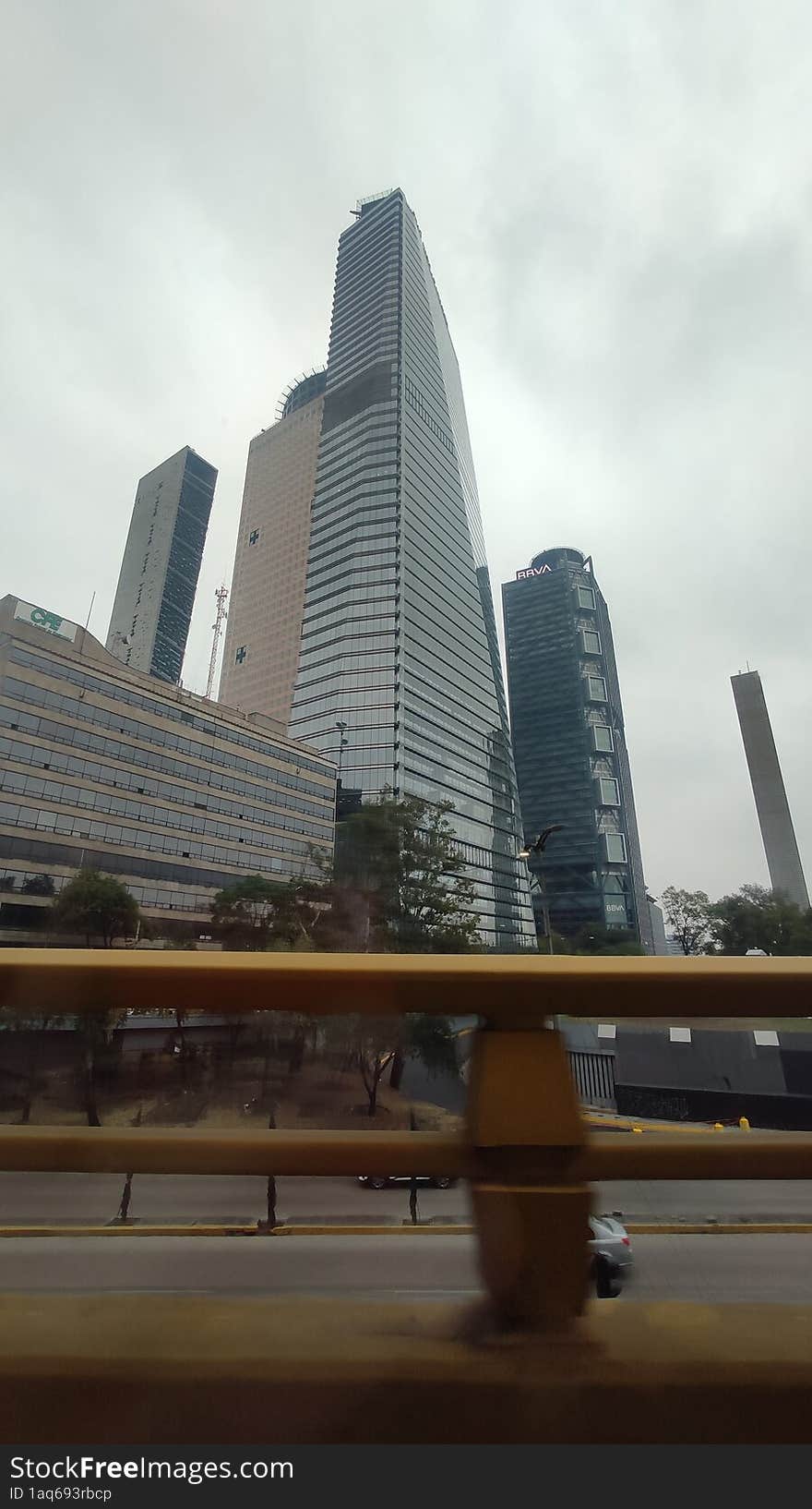 tall skyscraper in mexico city