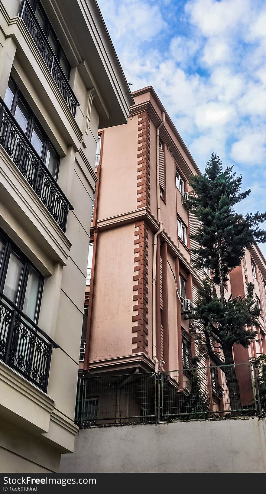 turkish architecture in istanbul at night