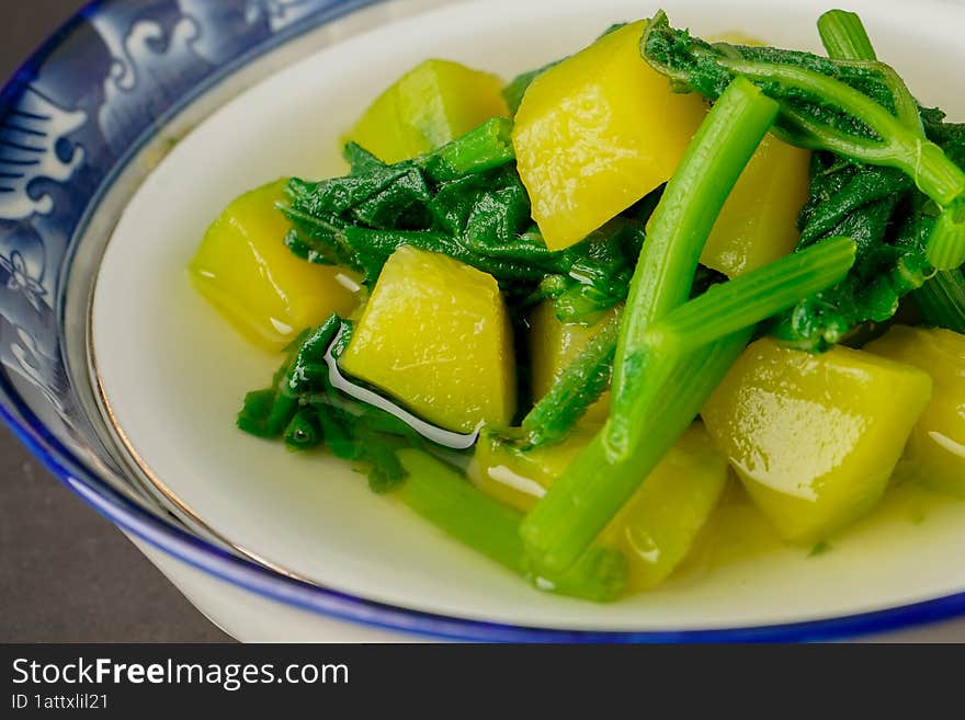 Clear pumpkin soup. very good for health.