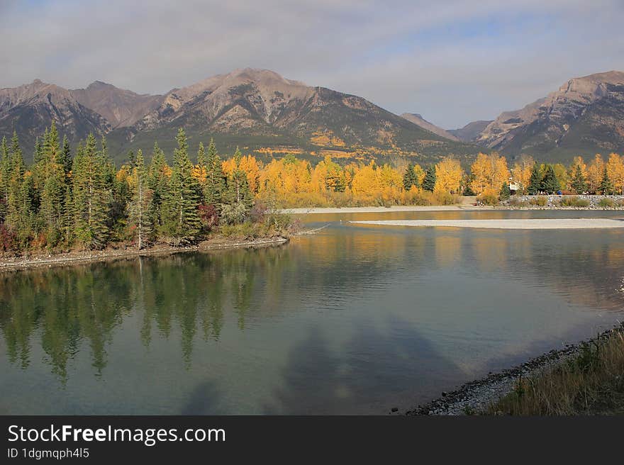 Bow river and mountains , Canmore alberta