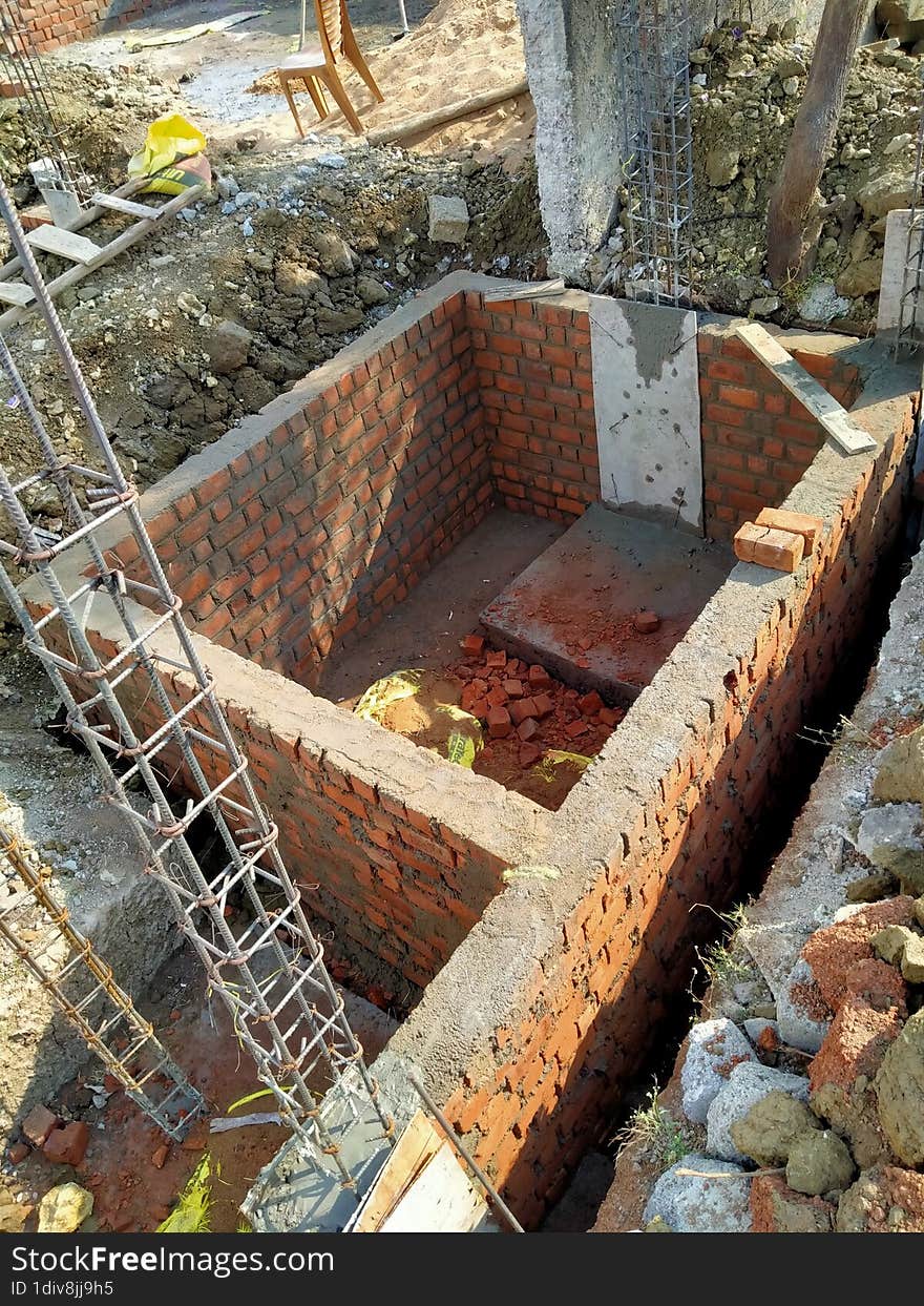 this photo taken in the morning time when a leave are so fresh for contruction site photo This picture from the my construction site.it is very well construction work. it is under ground water tank photography