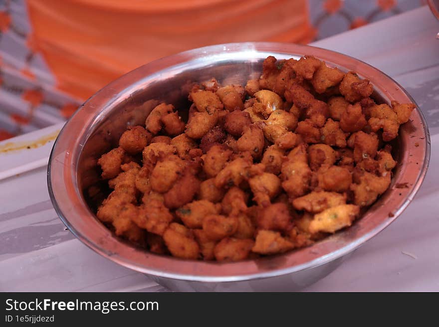 fry fritters food served during Indian wedding