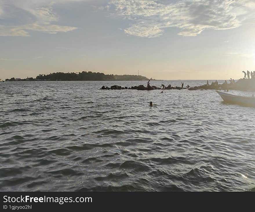 Beautiful tropical sea in the afternoon many boats are used as a means of transportation between islands. Beautiful tropical sea in the afternoon many boats are used as a means of transportation between islands