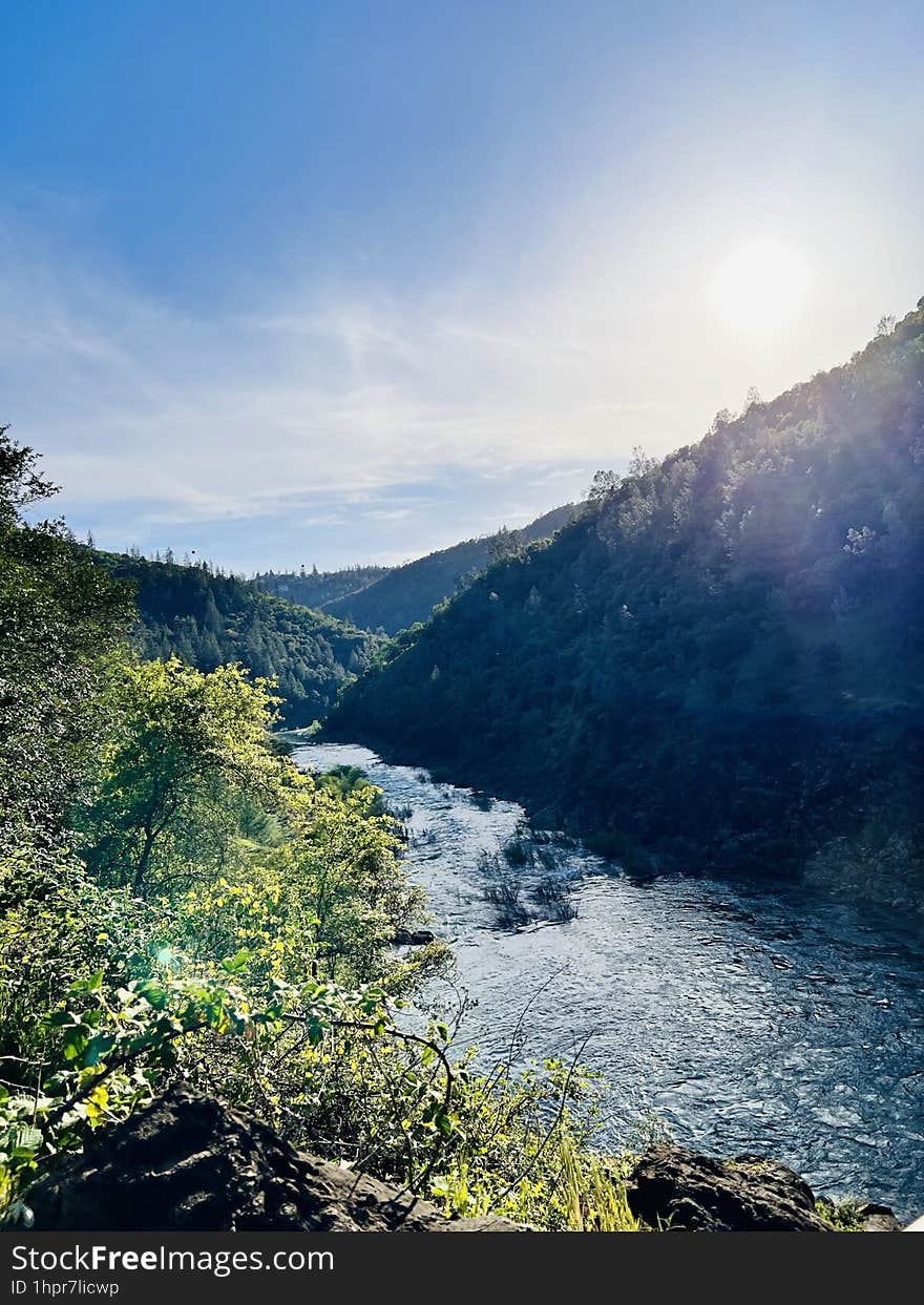 Auburn California USA.  A 3 mile walk trial on the edge of the mountain