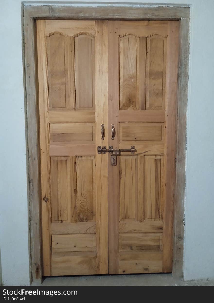 Wooden door design indoor photo