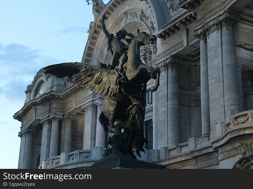 Palace of Fine Arts, Mexico City