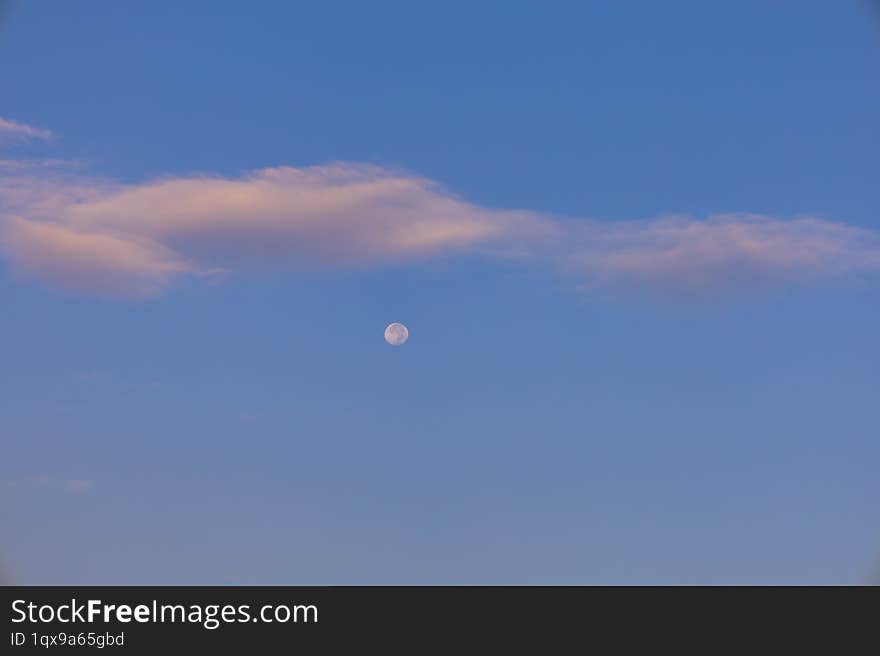 Blue sky with white clouds