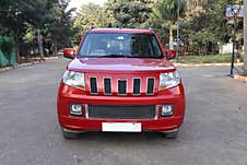 Mahindra TUV 300 Lava Red SUV Royalty Free Stock Images