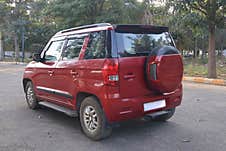 Mahindra TUV 300 Lava Red SUV Royalty Free Stock Images