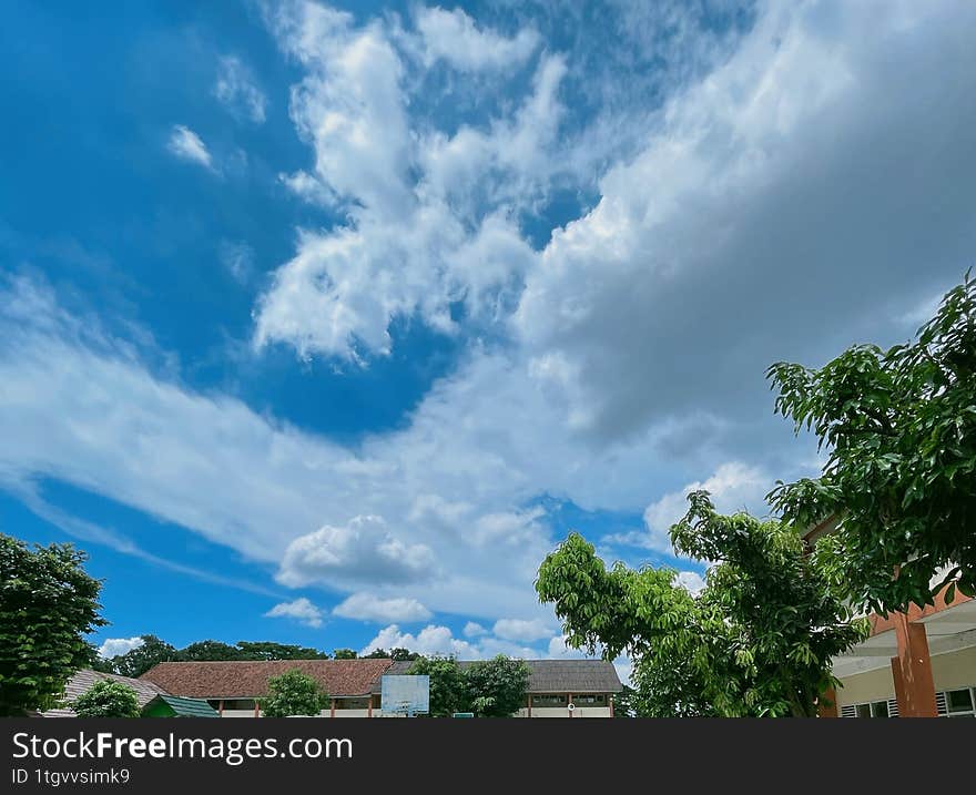 This is a beautiful view of the sky on a hot sunny day. This is a beautiful view of the sky on a hot sunny day
