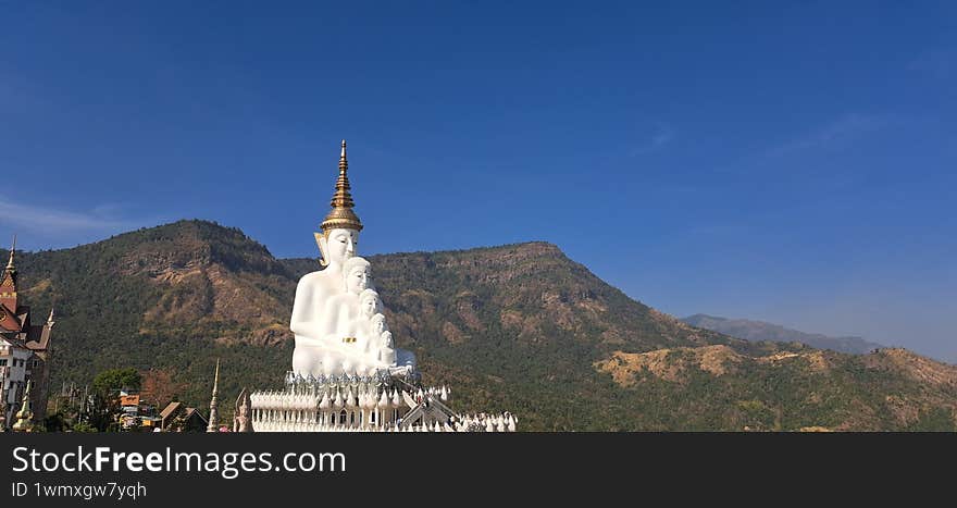 White Buddha statues at Wat Pha Sorn Kaew, Phetchabun, Thailand