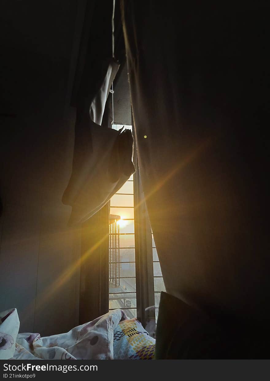 morning sun rays making its way into the house