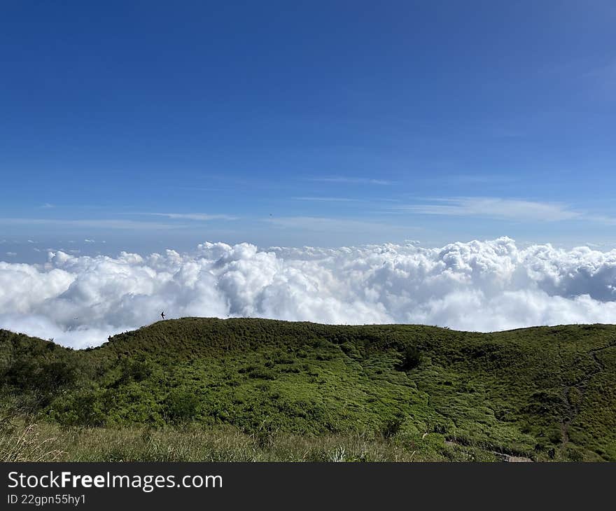 Beautiful cloud where u can only see it if you on top of Mountain. Beautiful cloud where u can only see it if you on top of Mountain