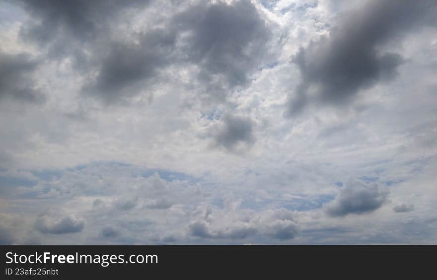Dark Overcast Sky with Gloomy Clouds