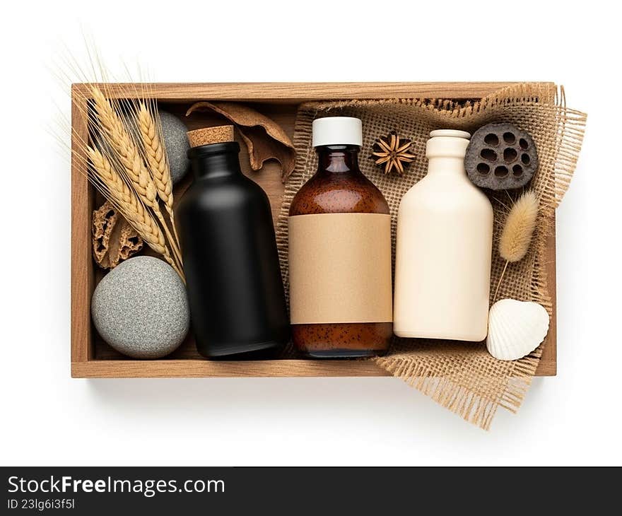 Natural spa gift set in wooden box
